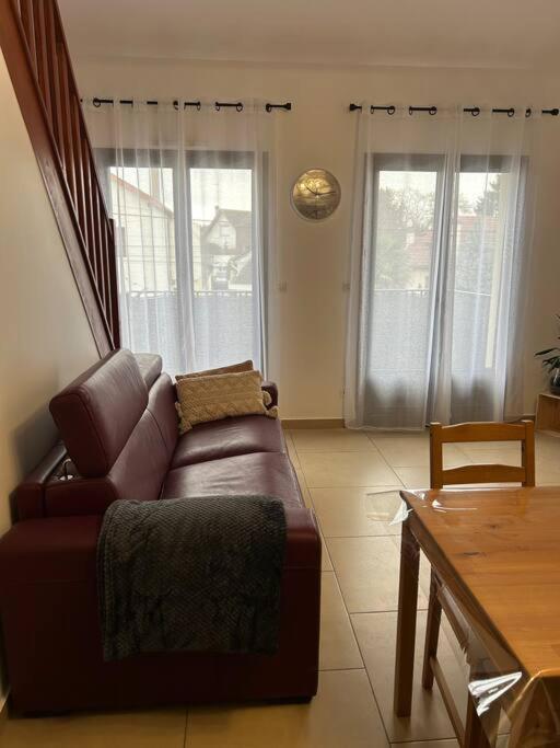Appart' Chaleureux Proche Paris Chelles  Dış mekan fotoğraf